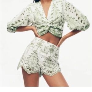 Zara Green and White High Waist Shorts